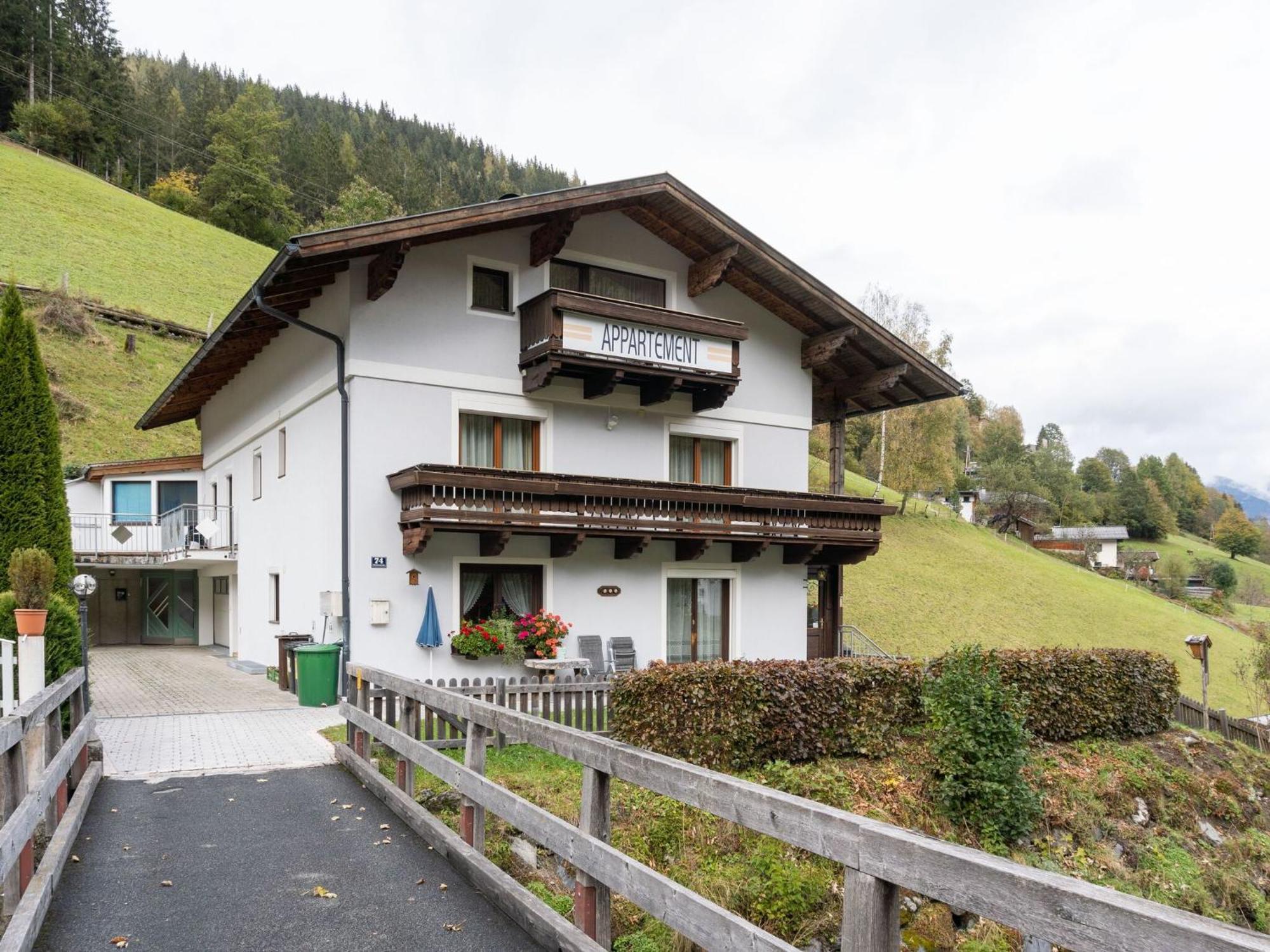 Beautiful Apartment In Zell Am See Near Ski Area Eksteriør bilde